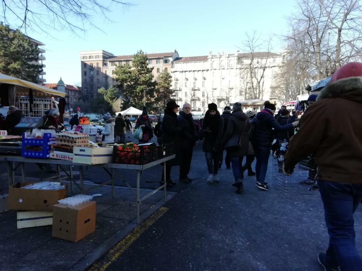 Il Nido Del Picchio 2 Lägenhet Turin Exteriör bild